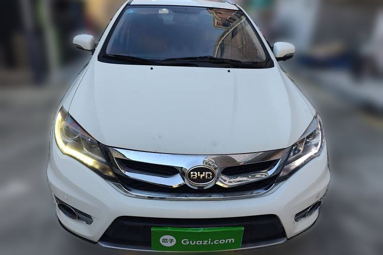 Used BYD S7 2015 2.0T Upgraded Automatic Luxury Version
