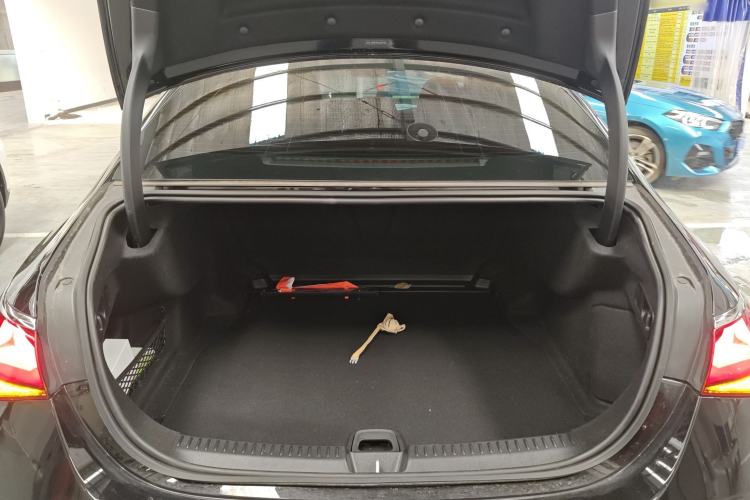 Used Mercedes-Benz E-Class 2024 E 300 L Luxury Model Trunk