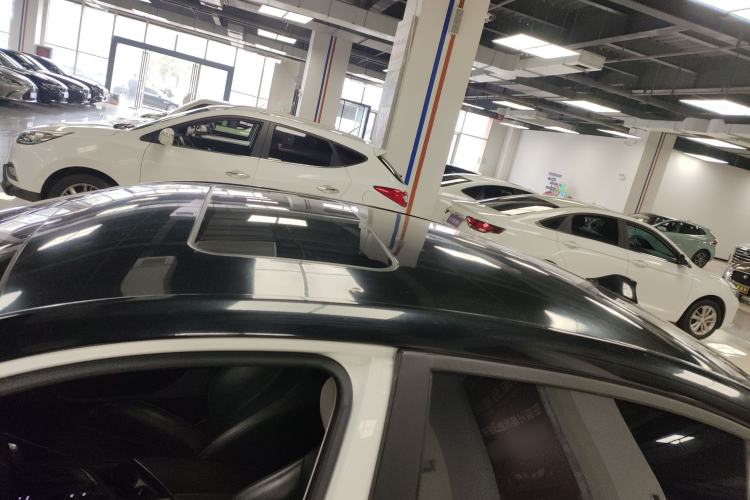 Used Roewe i5 2021 Revised Version 1.5L CVT Diamond Edition