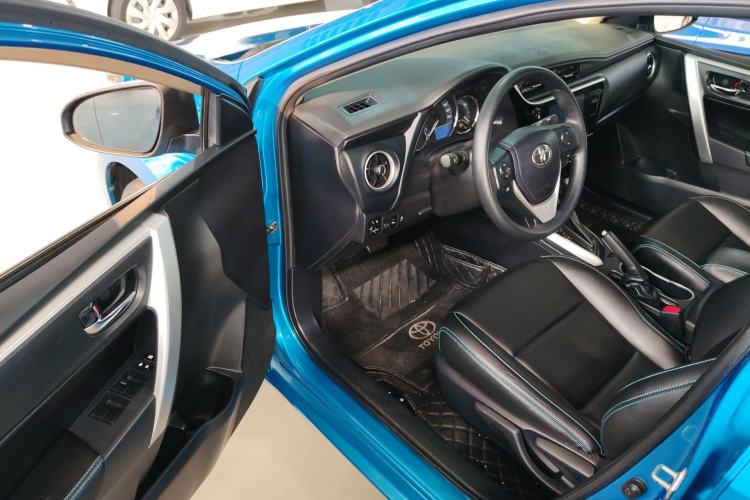 Used Toyota Levin 2017 Revised 185T CVT Elite Edition China V Standard Driver Seat