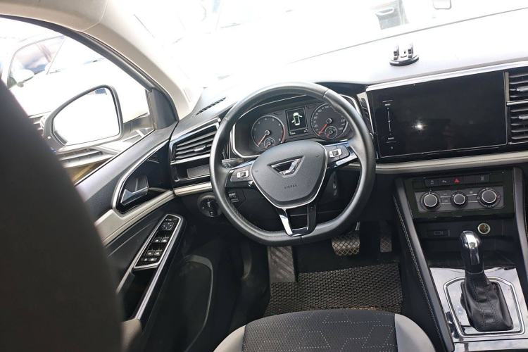 Used Jetta VS7 2023 280TSI Automatic Trend Edition