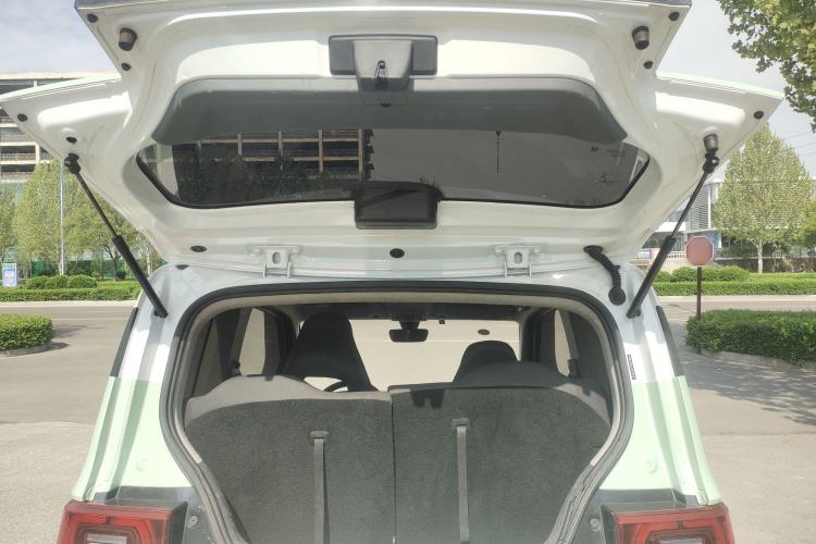 Used Wuling Hongguang MINIEV 2022 Macaron Premium Model – Lithium Iron Phosphate Trunk