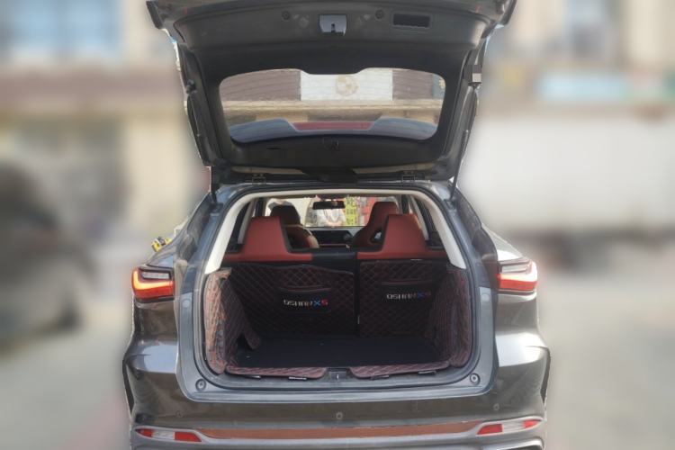 Used CHANGAN OSHAN X5 2021 Revised Version 1.5T DCT Luxury Edition Trunk