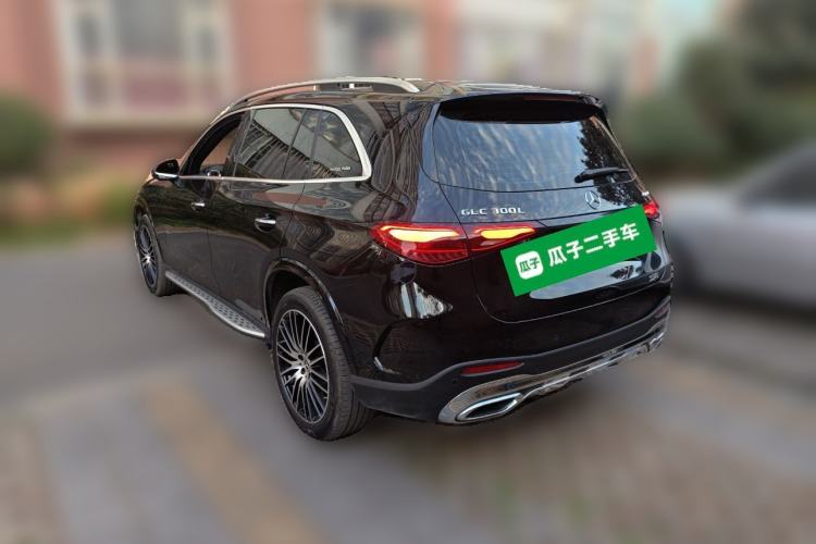 Used Mercedes-Benz GLC 2023 Refreshed GLC 300 L 4MATIC Luxury Version 7 Seats
