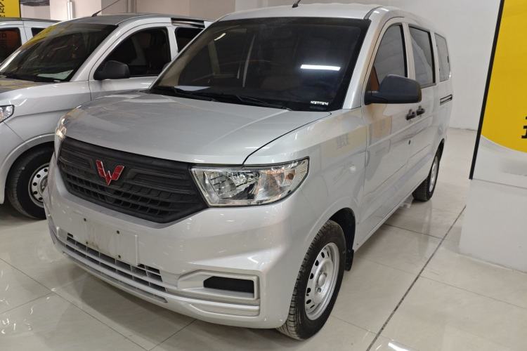 Used Wuling Hongguang V 2022 1.5L Jingqu Edition Electric-Assist LAR
