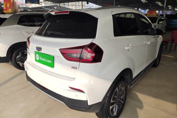 Used Geely Auto Vision X3 2019 Upgraded Model 1.5L CVT Elite Version
