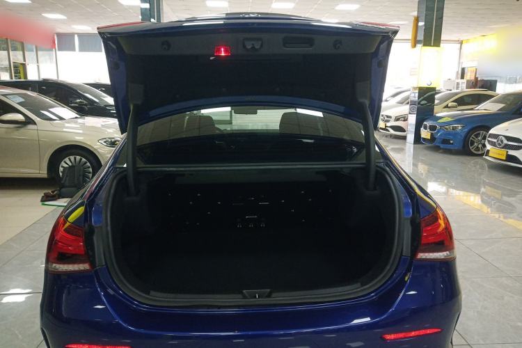 Used Mercedes-Benz A-Class 2021 A 200 L Sport Sedan Fashion Model