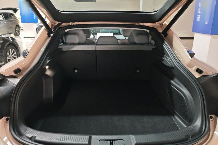 Used XPeng MONA M03 2024 620 with Ultra-Long Range Trunk