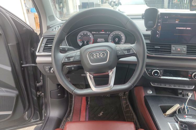 Used Audi Q5L 2022 45T Luxury Dynamic Model
