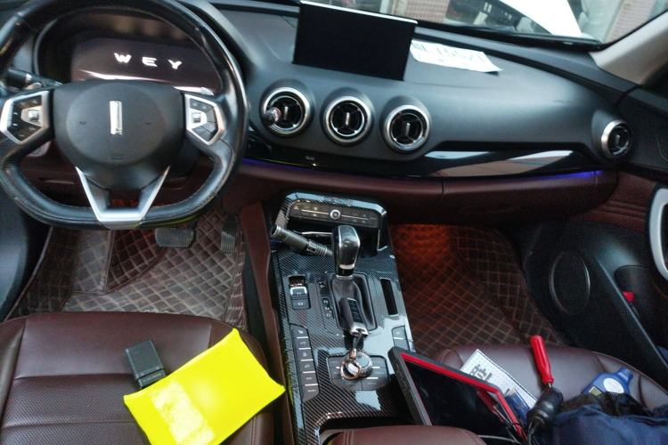 Used Wey VV7 2017 2.0T Ultra-Luxury Version
