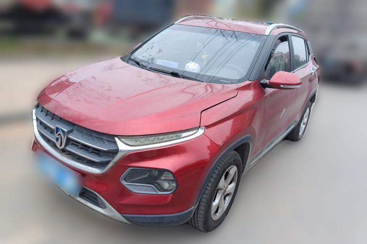Used Baojun 510 2017 1.5L manual Comfort trim