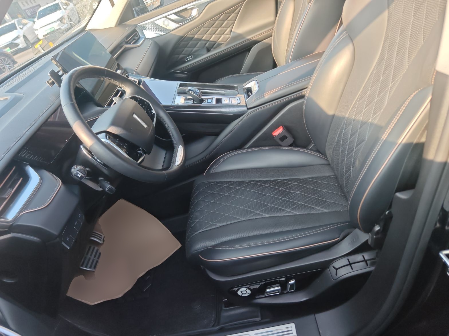 Переднее сиденье в автомобиле