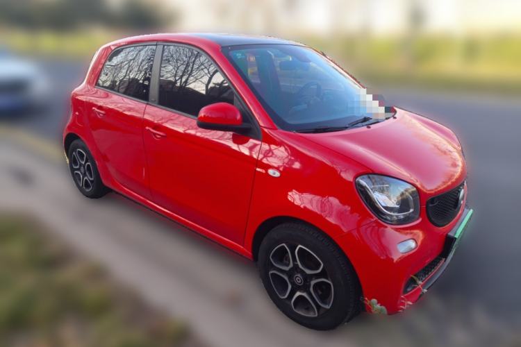 Used smart forfour 2018 0.9T 66 kW Pioneer Edition
