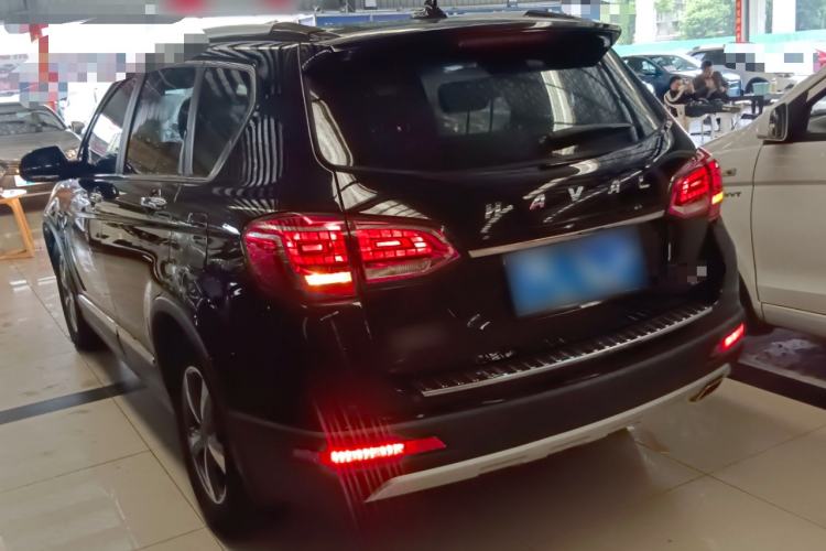 Used Haval H6 2013 Sports Edition 1.5T Manual Two-Wheel Drive Elite Model Exterior 2