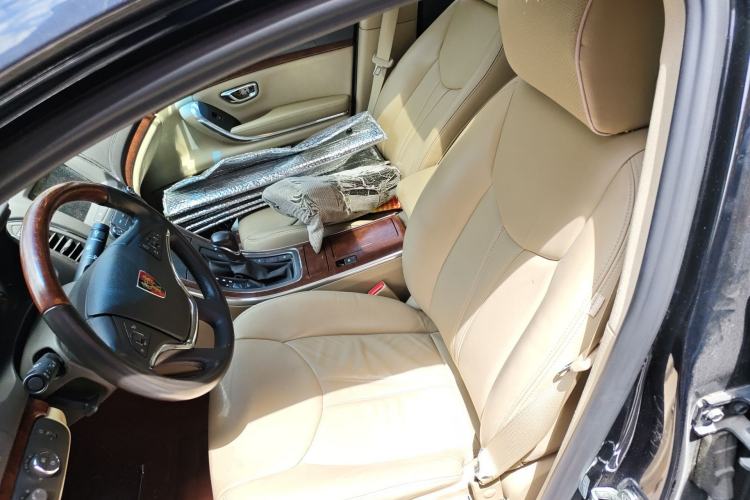 Used Roewe 950 2012 2.0L Elegant Edition
