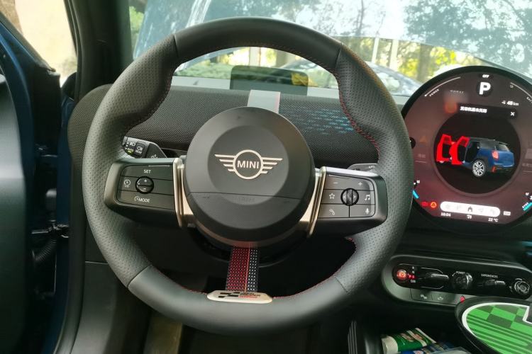 Used MINI Electric ACEMAN 2024 SE Racing Driver
