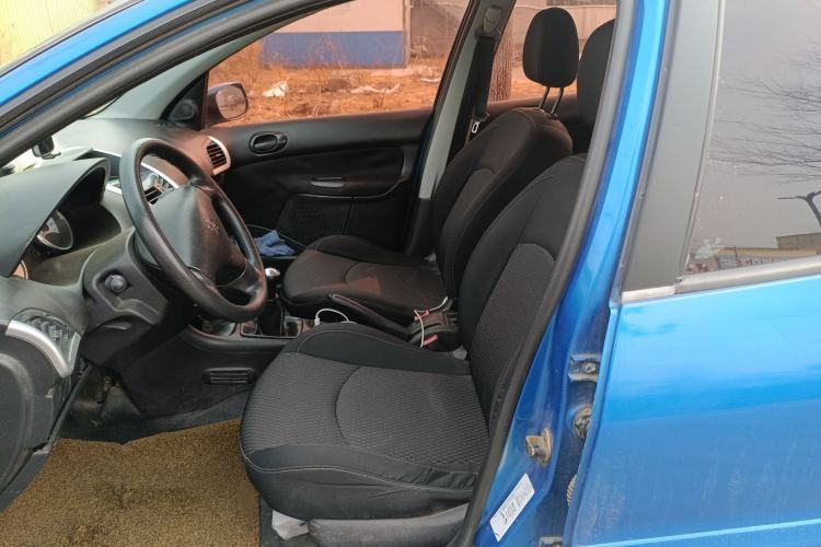 Used Peugeot 207 2011 Sedan 1.4L Manual Yule Edition Left Front Seat