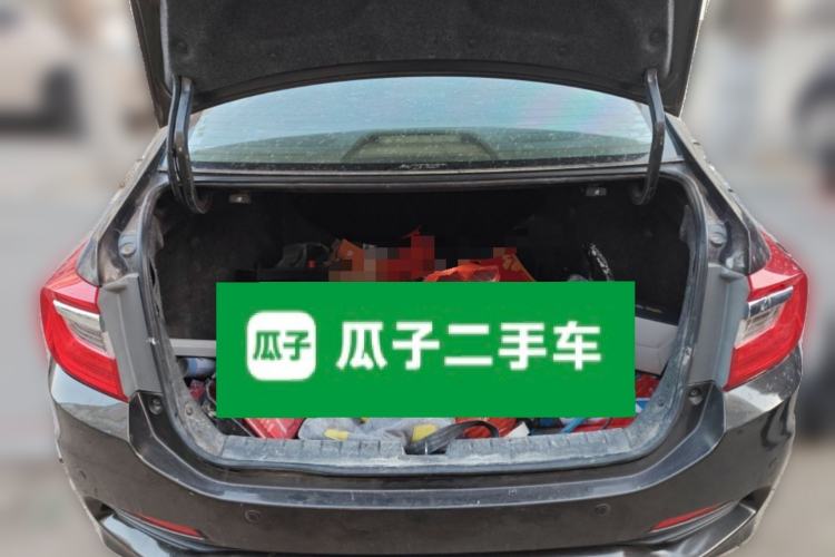 Used Honda Crider 2015 1.8L automatic luxury edition
