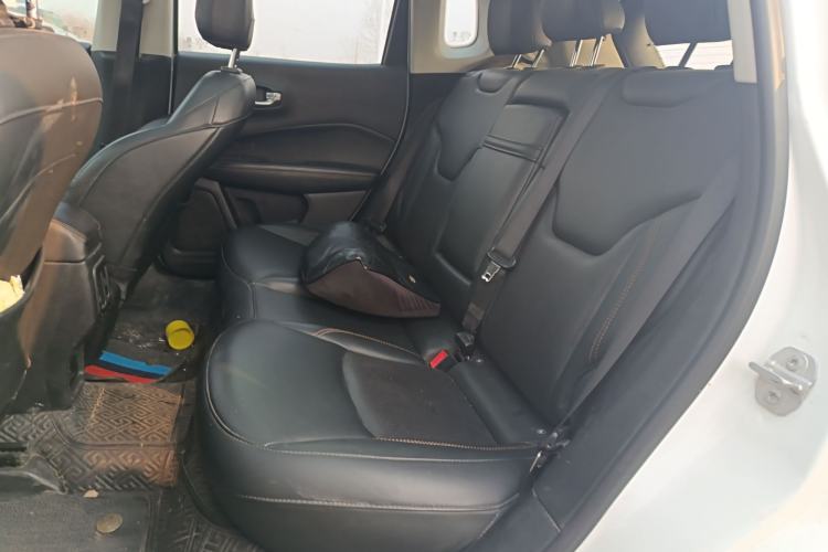 Used Jeep Compass 2019 220T Automatic Family Edition
