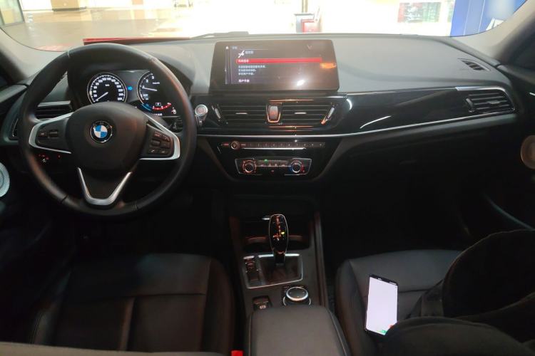 Used BMW 1 Series 2022 120i M Sport Edition Center Console