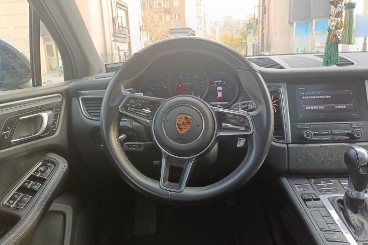 Used Porsche Macan 2017 Macan 2.0T
