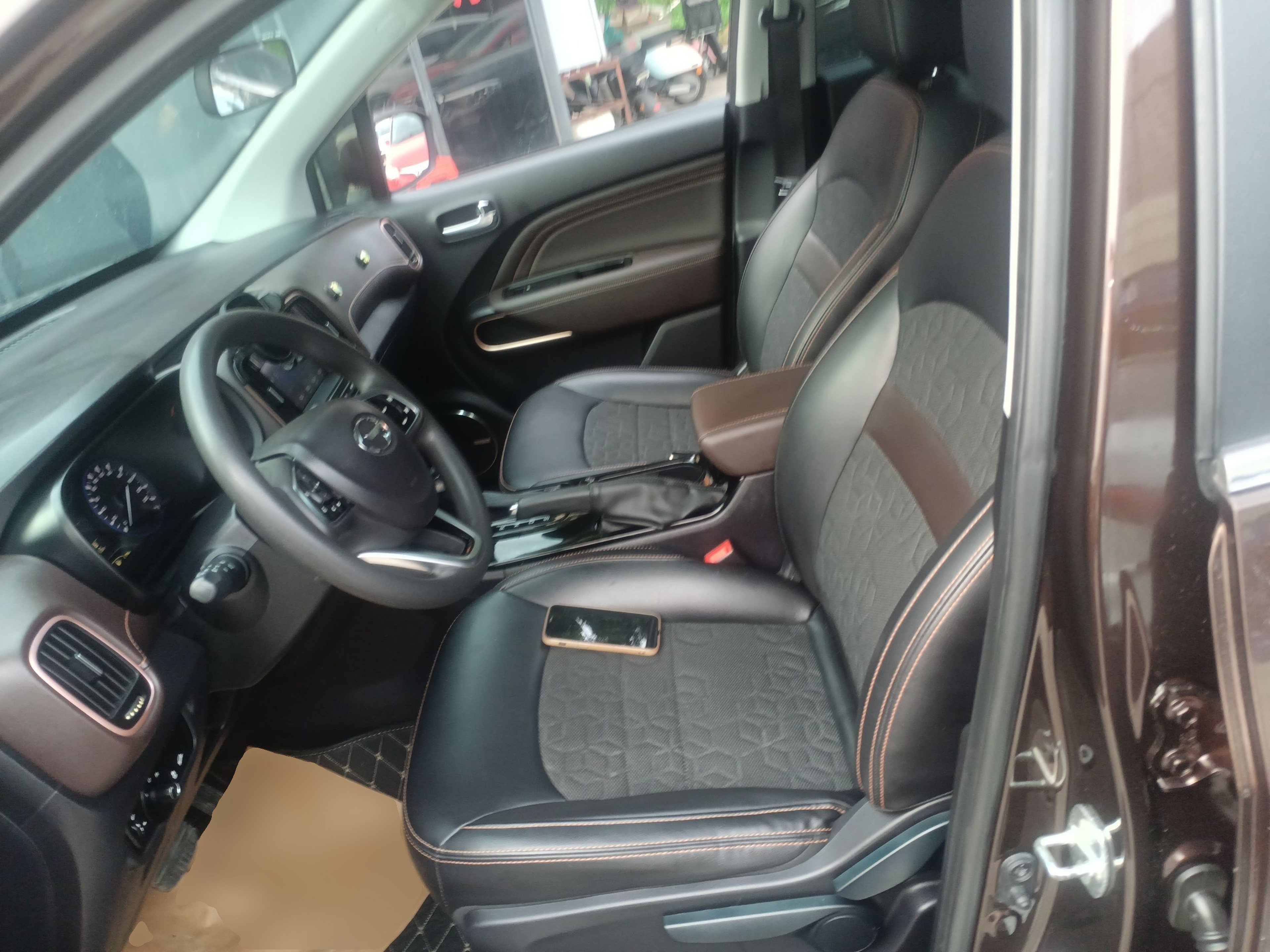Interior delantero