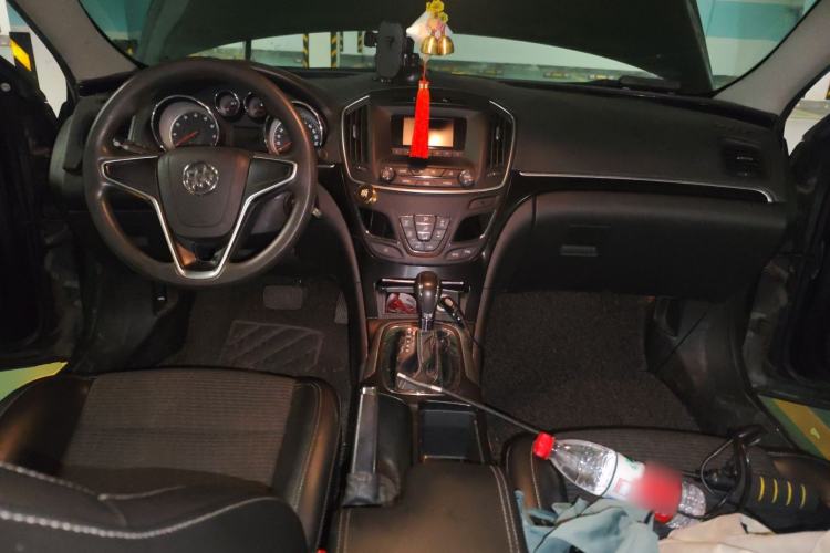 Used Buick Regal 2015 1.6T Fashion Tech Model
