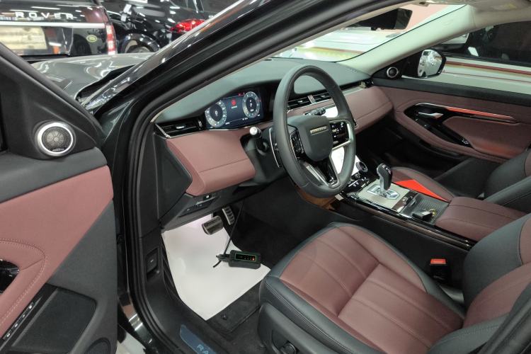 Used Land Rover Range Evoque 2023 Aurora L 249 PS Luxury Edition Driver Seat