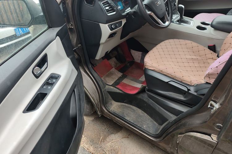 Used Huasong 7 2015 2.0T Automatic Comfort Model Driver Seat