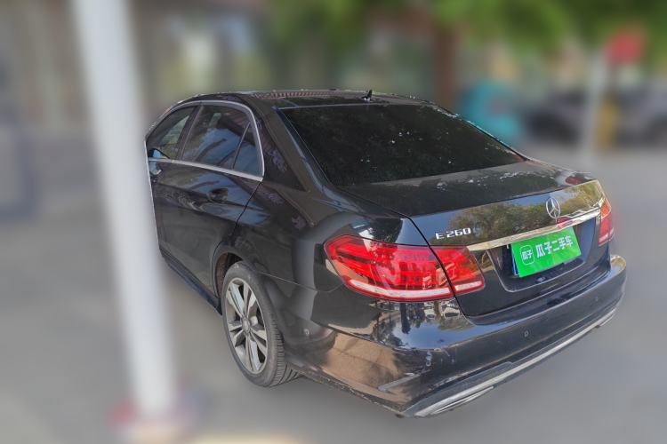 Used Mercedes-Benz E-Class 2015 E 260 L Sport & Fashion Model