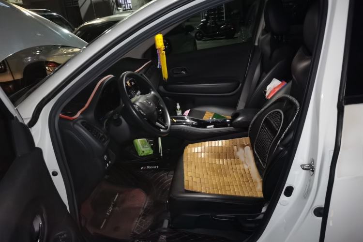 Used Honda Vezel 2020 1.5L CVT Pioneer Edition