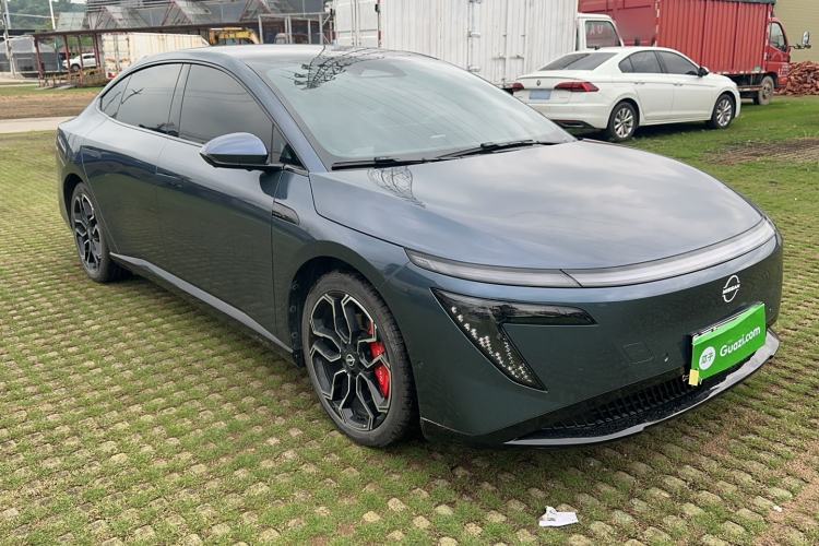 Used Nissan N7 2025 625 Max Exterior 1