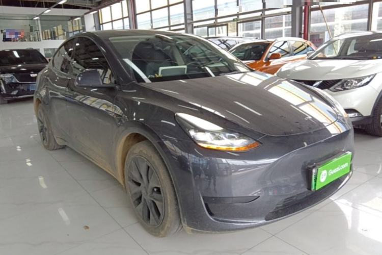 Used Tesla Model Y 2024 Rear-Wheel-Drive Version
