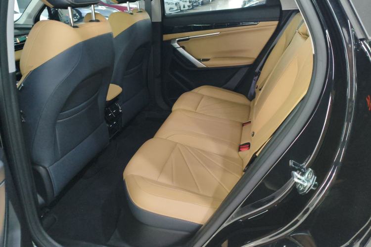 Used Geely Auto FX11 2023 1.5TD DCT Prestige Edition