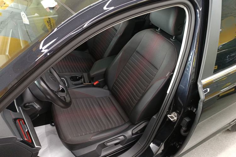 Used Volkswagen Lavida 2023 300TSI DSG Starry Full-Comfort Edition
