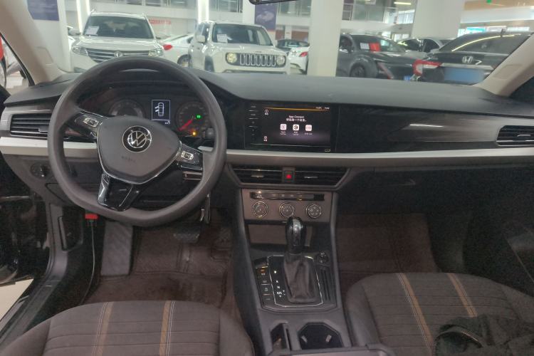 Used Volkswagen Lavida 2021 280TSI DSG Comfort Edition Center Console