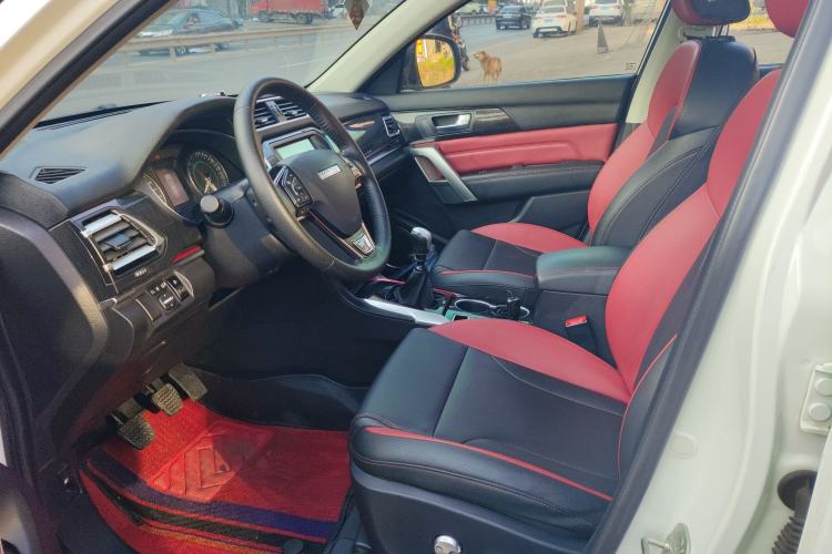 Used Haval H2 2017 Blue Label 1.5T Manual Two-Wheel Drive Luxury Model
