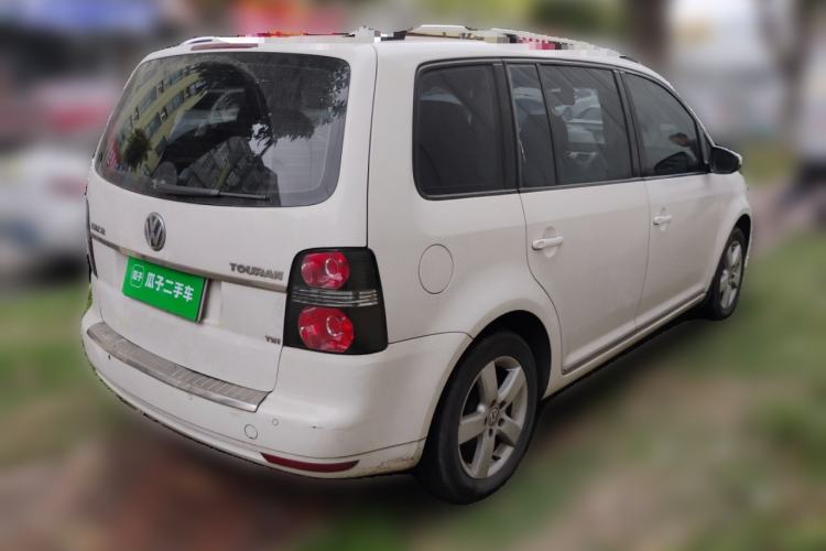 Used Volkswagen Touran 2013 1.4T Manual Comfort Edition 5-Seater Rear Right 45 Deg