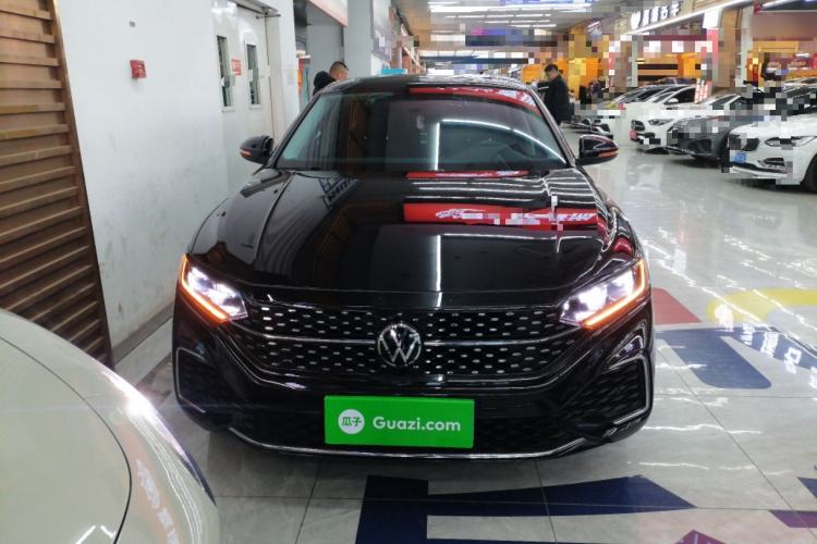 Used Volkswagen Passat 2024 330TSI Starry Elite Edition