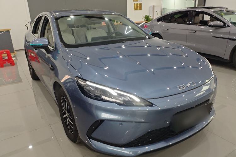 Used BYD Seal 05 DM-i 2025 DM-i Intelligent Drive 120KM Flagship Model Exterior 1