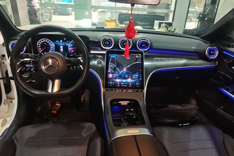 Used Mercedes-Benz C-Class 2024 Restyled C 260 L Sport Edition Center Console