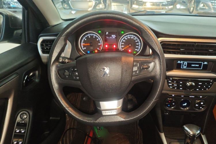 Used Peugeot 301 2017 1.6L Automatic Luxury Edition Steering Wheel
