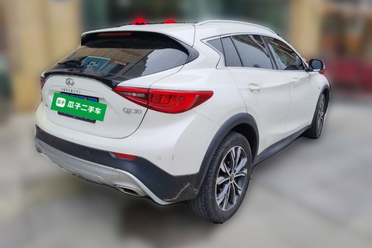 Used Infiniti QX30 2017 2.0T Four-Wheel Drive Sport Edition
