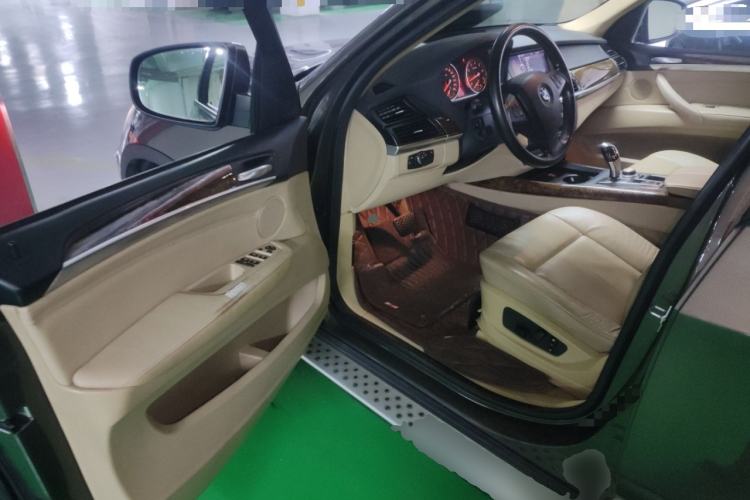 Used BMW X5 2011 xDrive35i Leading Model
