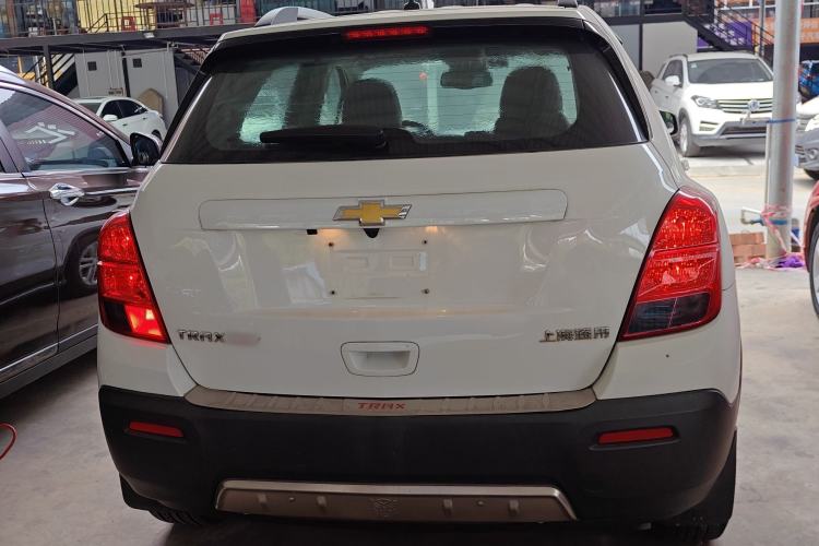 Used Chevrolet Trax 2016 1.4T Manual Two-Wheel Drive Comfort Version with Sunroof