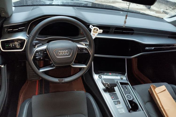 Used Audi A7L 2024 45 TFSI Luxury Edition
