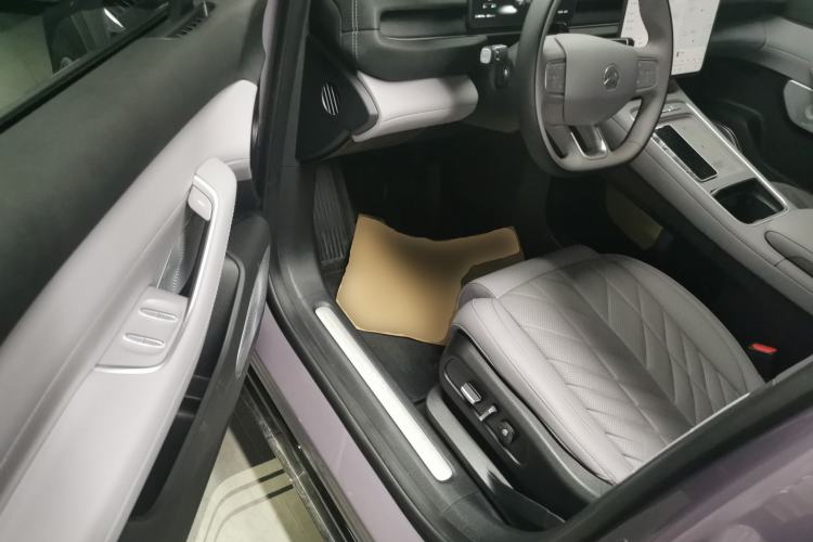 Used Nio EC6 2025 75 kWh Driver Seat