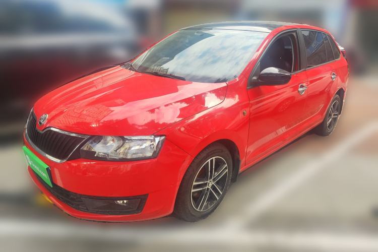 Used Skoda Rapid Spaceback 2014 1.6L Automatic Enjoyment Edition