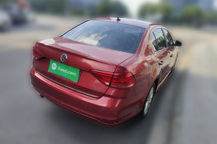 Used Volkswagen Lavida 2015 1.6L Automatic Comfort Edition