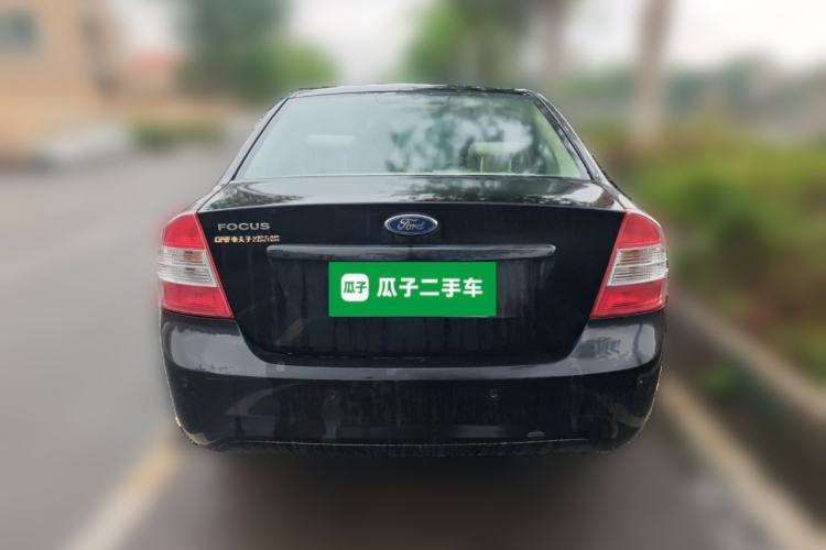 Used Ford Focus 2011 Sedan 1.8L Manual Comfort Model